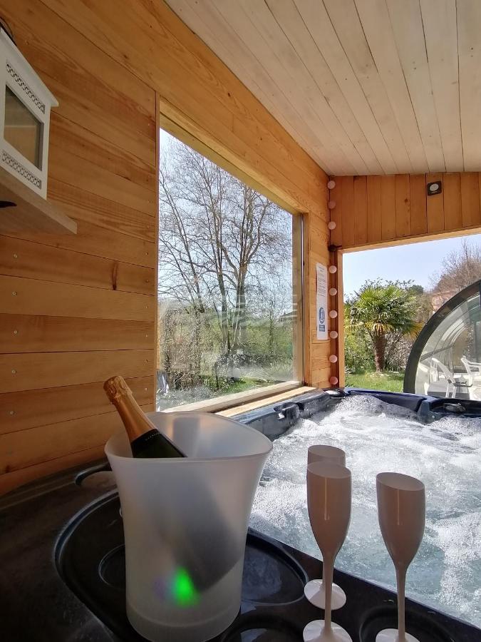Chambre Double "Le Pecher" Saillans Saillans  Exteriör bild